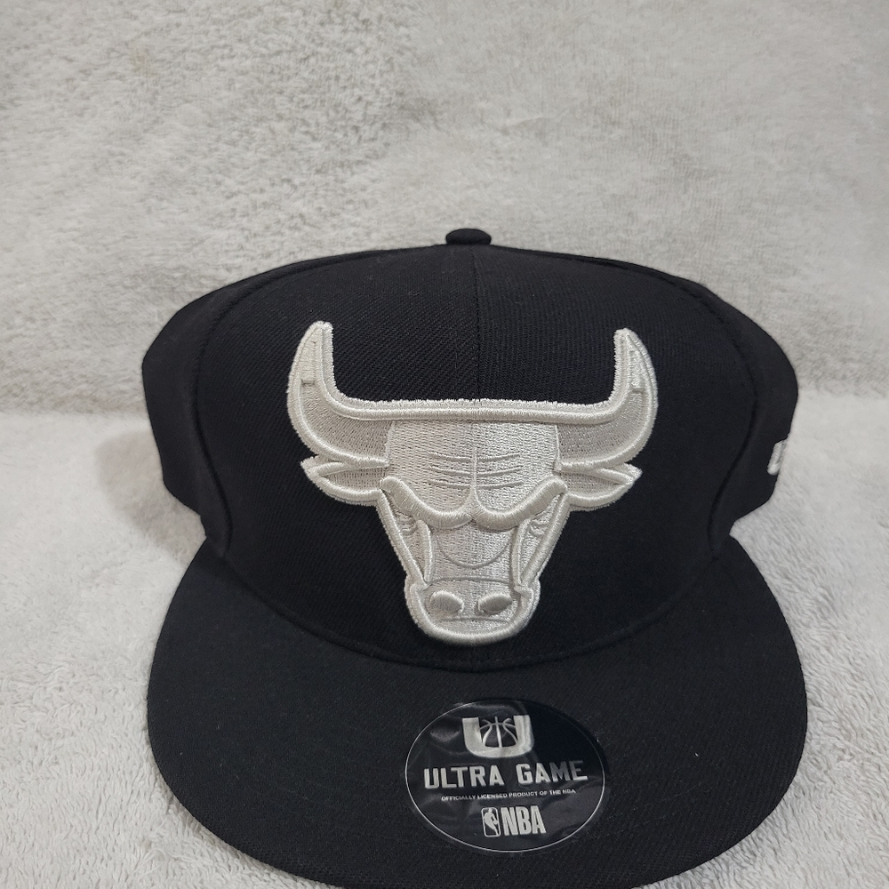Ultra Game Chicago Bulls Snapback